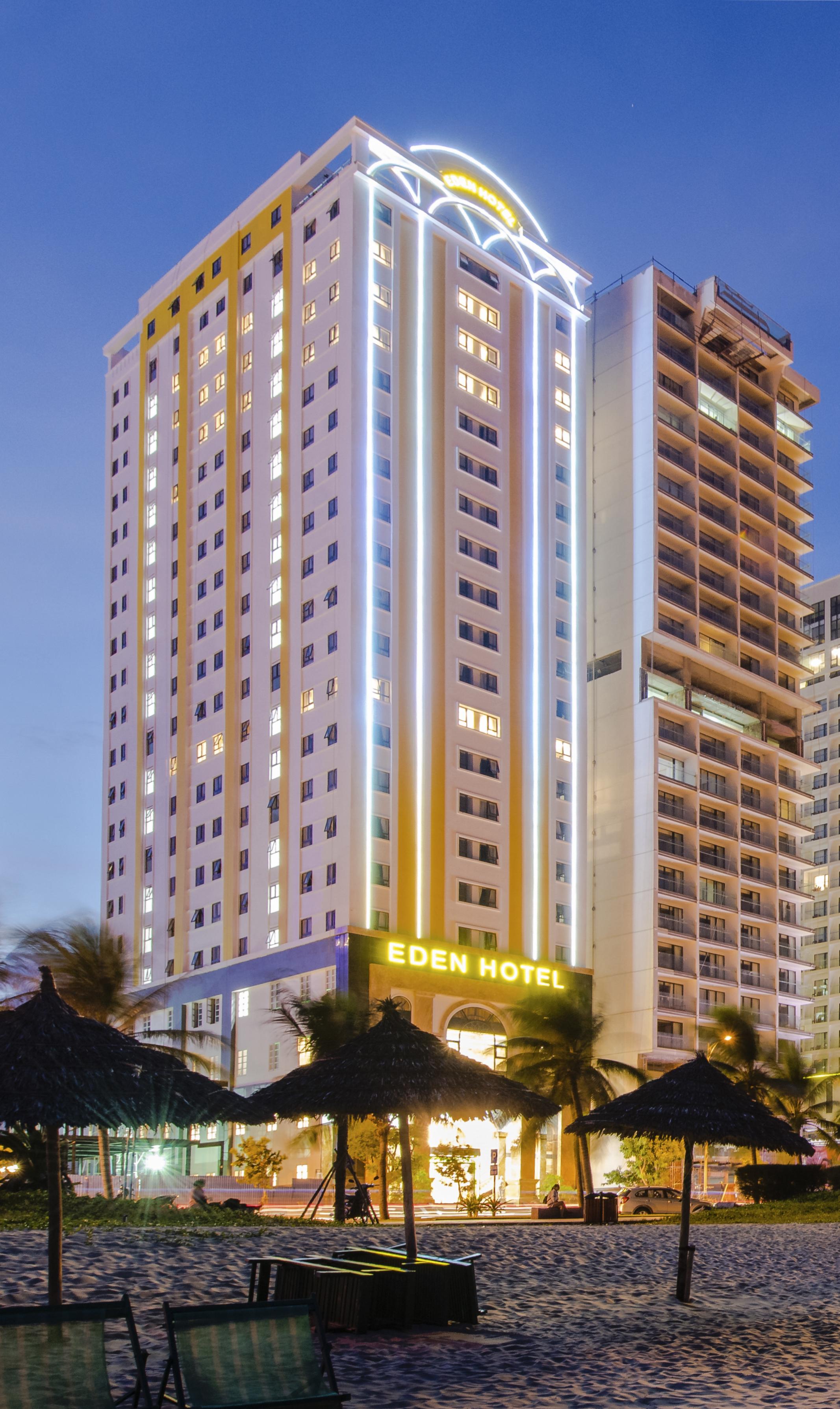 Eden Ocean View Hotel Дананг Екстериор снимка