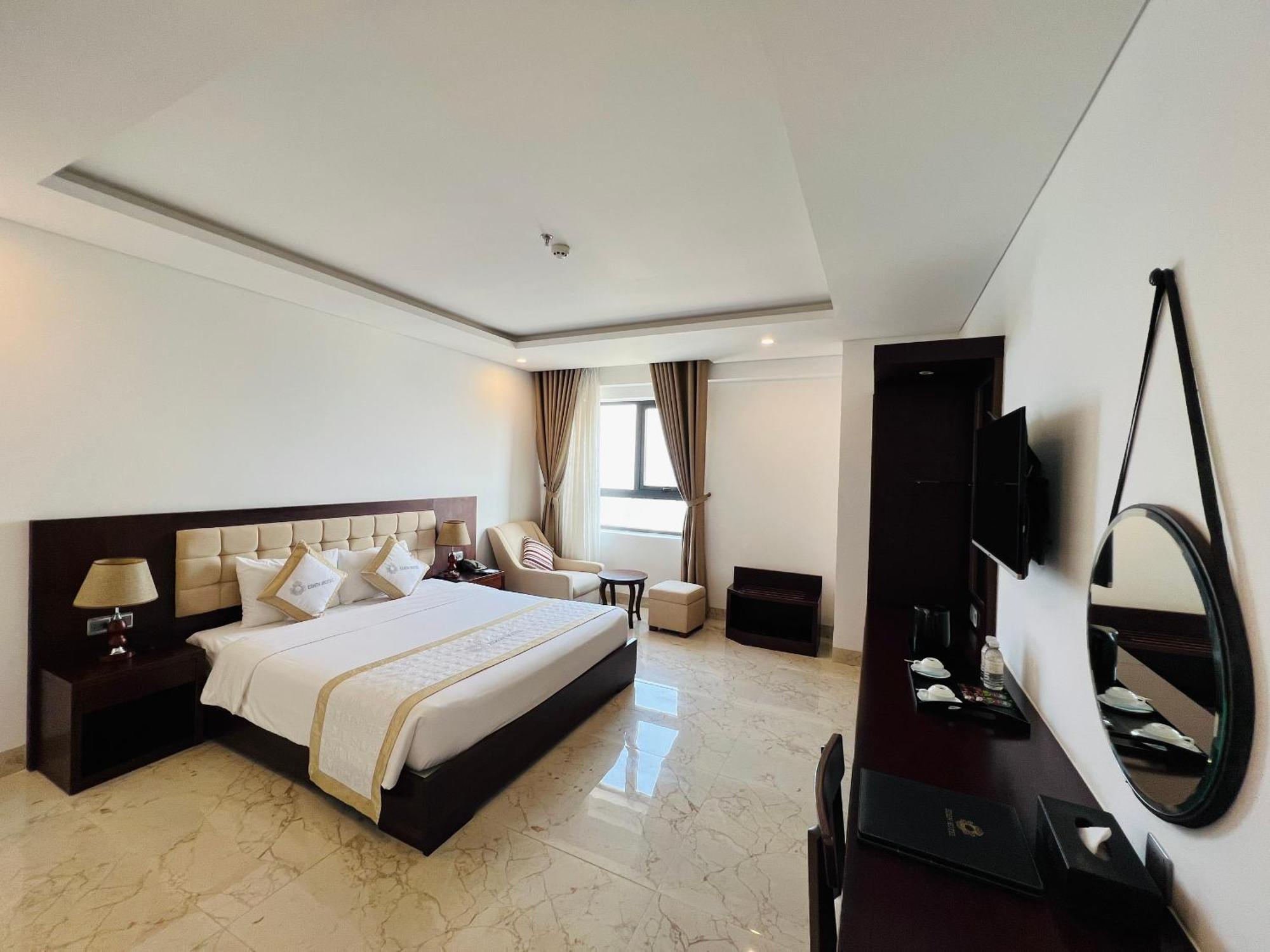 Eden Ocean View Hotel Дананг Екстериор снимка
