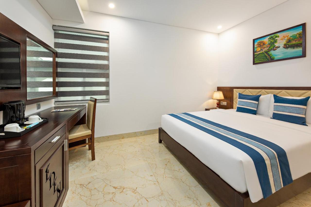 Eden Ocean View Hotel Дананг Екстериор снимка