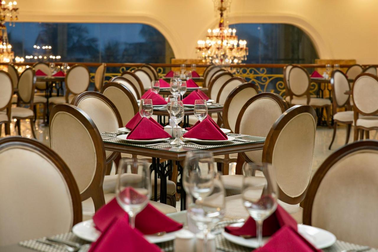 Eden Ocean View Hotel Дананг Екстериор снимка